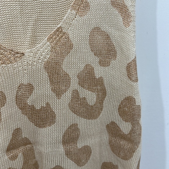 Cream and bronze animal print knit V-neck tank - Picture 4 of 5